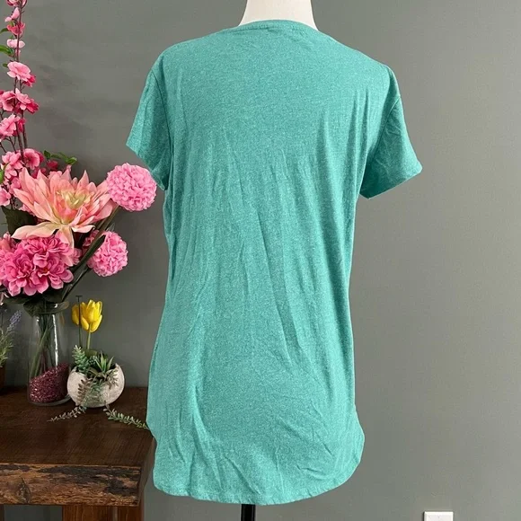 Bench T-Shirt - Picture 5 of 11